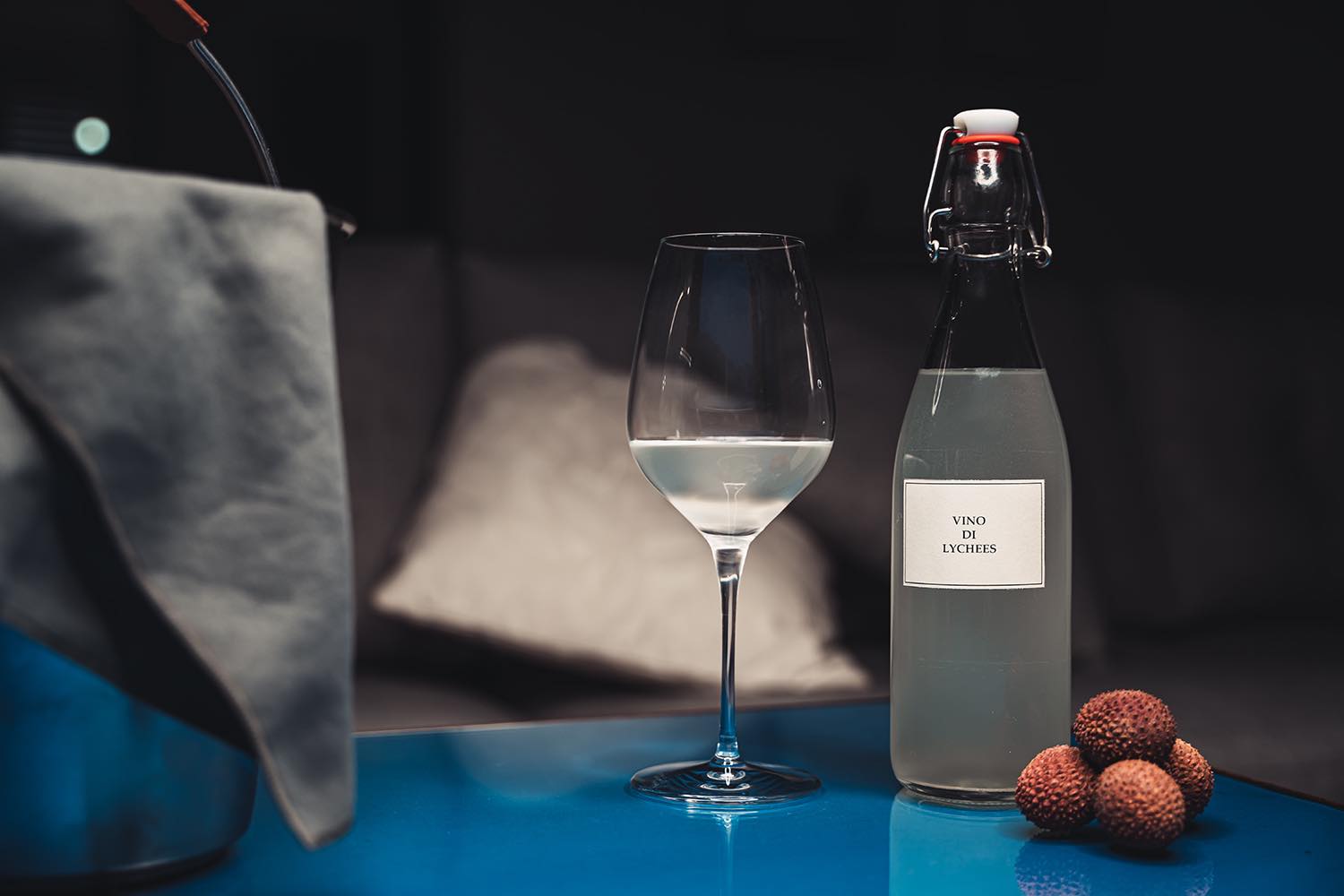 Vino-rustico-fermentato-di-Lychees