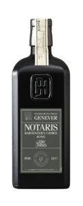 Una bottiglia di Jenever Notaris per fare l'Alamagoozlum