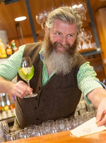 roland gruber, inventore dell'Hugo Spritz